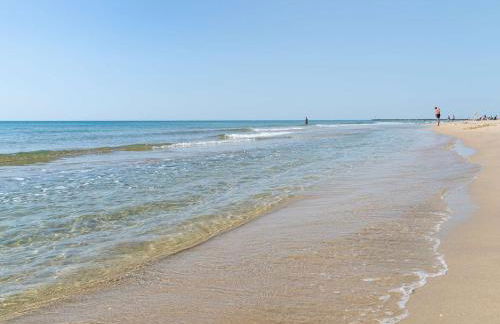 Maison confortable à 250m de la plage avec terrasse et parking - 7 couchages - FR-1-387-89 - Photo 14