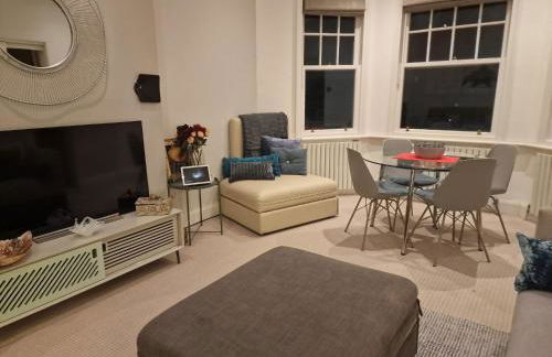 Quintessentially 'London' flat - Foto 18