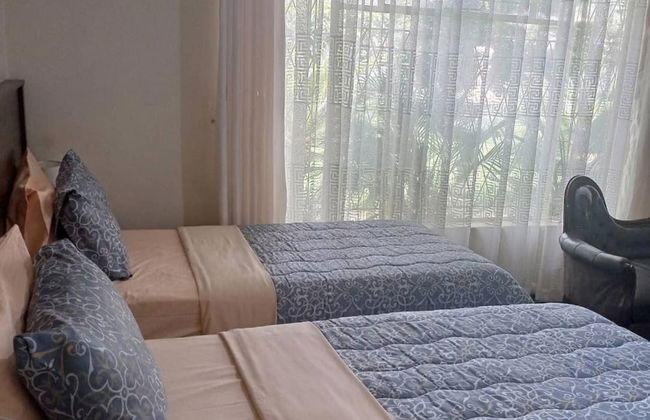 Guesthouse With Green Garden and Pool - 2102 - Foto 1