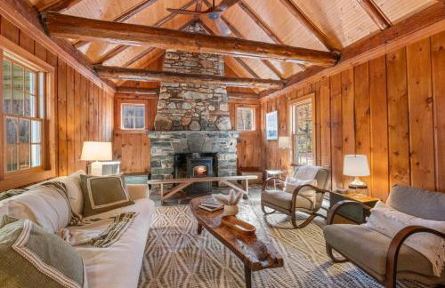 Modern Lux Cabin w Mtn Views and Fire Pit - Foto 56