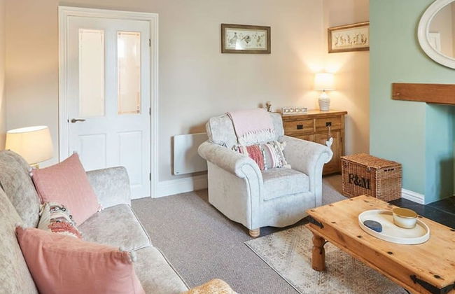 Host Stay Rose Cottage - Foto 5