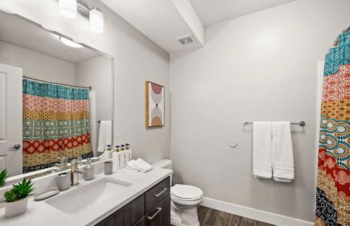 Cozy Getaway Near City Center - Foto 33