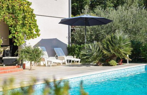 Stunning Home In Tugare - Photo 12