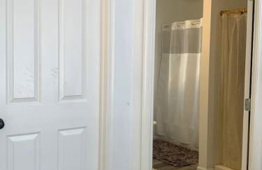 5BR Retreat Nature and Access Laurel MD - Foto 28