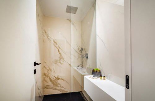 Luxury Villa Novita with Pool - Photo 43