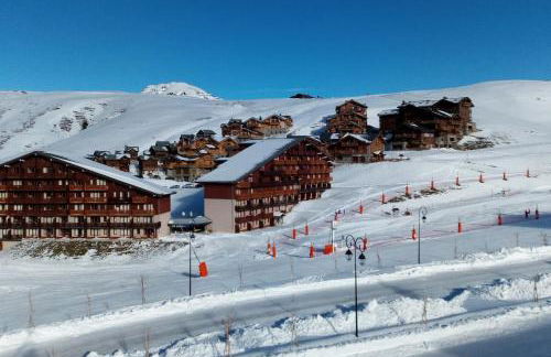 Plagne Soleil - Montsoleil -Ski aux pieds-5 personnes - Foto 2