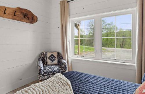 Charming & Freshly Restored Farmhouse 1 mile from center of Stowe - Foto 7