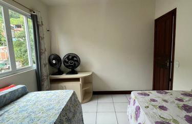 Apartamento amplo, 180m da praia - Foto 7