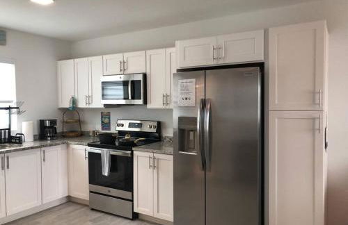 THE SANDCASTLE SUITE! Brand New 2Bedroom in Oceanfront Complex! BE THE FIRST to Visit our Condo Townhome with FREE Parking & Private Garage at Ocean Isles 38 Marathon FL KEYS! SPECIAL PRICING!!! - Foto 55