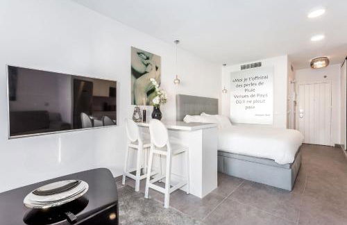 by RIVA - Outstanding, Contemporary Studio in Puerto Banus Gardens - Foto 8