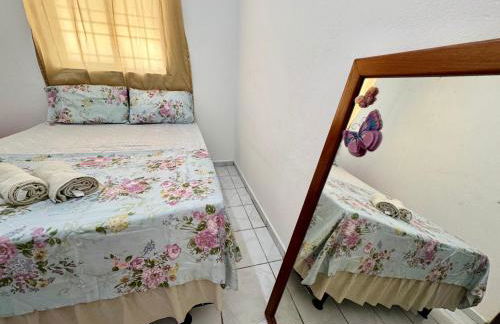 Apt3 Grande com 2 Quartos 2 cama-casal WIFI Smart TV Garagem a 1 min Rodoviaria - Foto 16