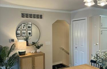 Elegant & Modern Plymouth 3-bed 25-bath Townhome - Foto 7