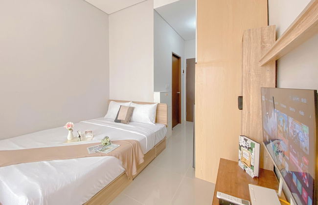 Cozy Studio Living Transpark Juanda Bekasi Timur Apartment - Photo 3