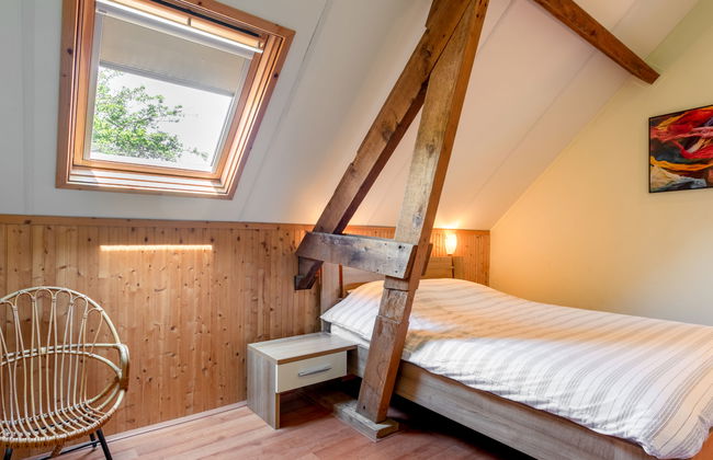 2 bedroom House in Sint Kruis with garden and terrace - Photo 13