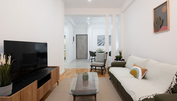 LIV - Comfortable & Stylish Escape in Pagrati - Foto 2, Quarto