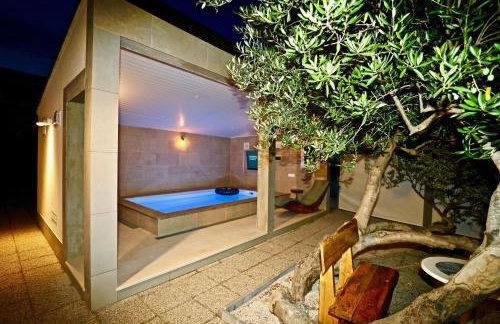 Manora guest pool house Sucuraj - Foto 22