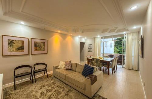 Apartamento espaçoso em Ondina para o Carnaval, 1 suíte e 1 quarto ao lado do Morro do Gato - Foto 1