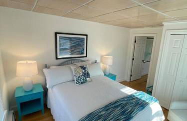 Updated Historic Water St 2 Bdr, 2 Bath apartment. - Photo 4