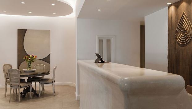 Aqua Luxury Suites by NOMÉE Hospitality Group - Foto 3, Rezeption