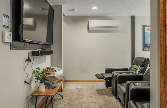 Hickory Haven by Avantstay Hot Tub, Game Room, Theater, Deck - Foto 3