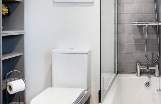 The Heart - Cosy 3 bedroom house with double driveway and Garden in Manchester - Foto 74