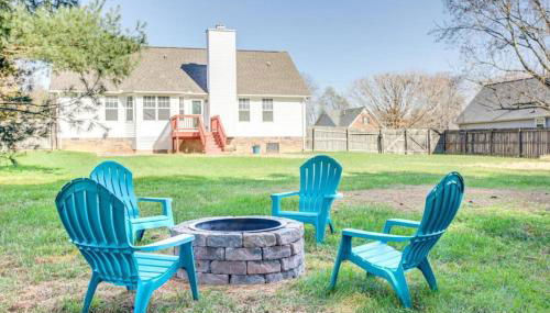 Game Room Fenced backyard Sleeps 10 Fire Pit - Foto 2