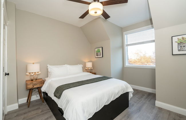 Historic Haven | JZ Vacation Rentals - Photo 2