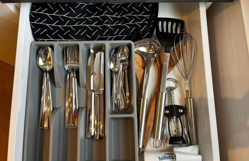 RR - Stylish Apartment 50qm - WIFI - Washer - TV - Foto 17