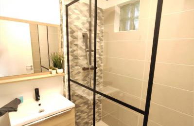 L'ÉGLANTINE - Proche Centre - Free Parking - Airbus - Foto 3