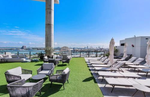 MVR - SupErhost Stay 10 Yrs of 5-Star Service - Foto 34