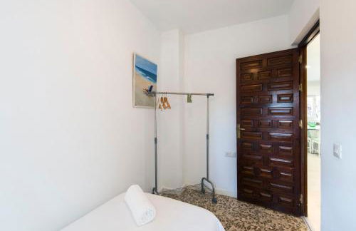 Queen Fabiola Villa, spacius home with private Pool in east Malaga - Photo 40