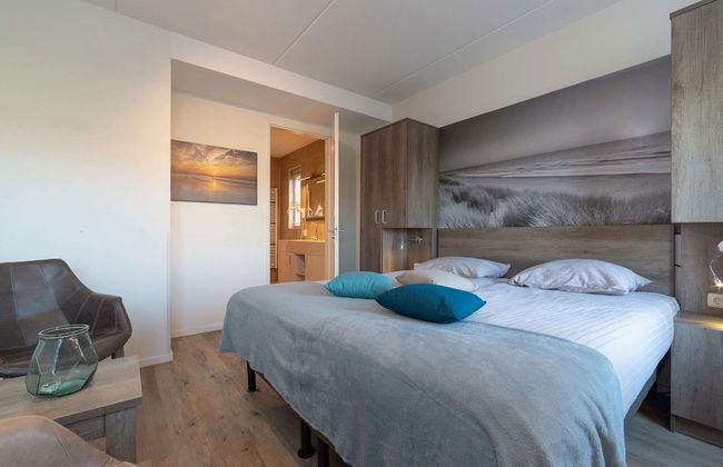 Holiday Home in Zeeland With Sauna - Photo 2