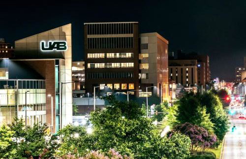 A Place to Escape 5 minutes from Downtown Newly Renovated - Foto 42