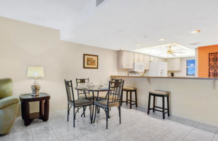 Relaxing Ocean Condo Steps from the Beach - Foto 11