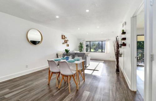 Saddlebrook Gem private condo with Kitchen - Photo 4