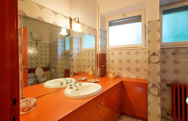 Elegant Countryside Villa - Photo 22