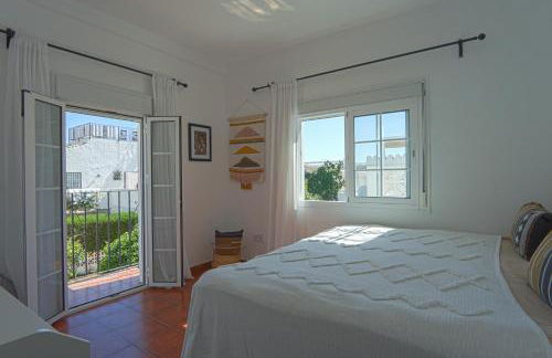 Beautiful beach house in Estepona - Photo 18