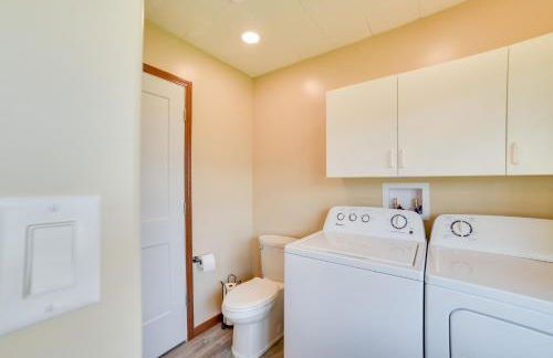 BBQ Ready Lakefront Retreat in Watertown - Foto 17