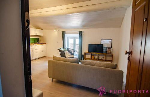 Corte 1 con parcheggio gratuito - Photo 10