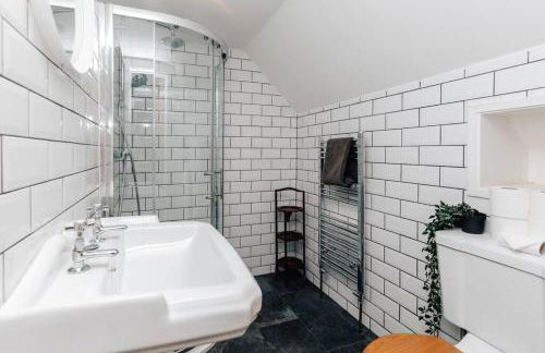 The Lakeside Viewing Gallery - Photo 41