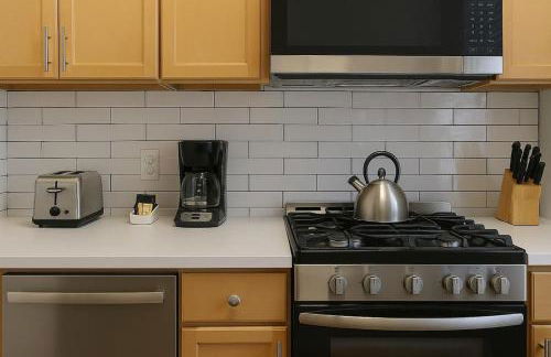 1BR Fully Equipped & Central - Belmont rep - Foto 7