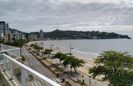 Apartamento de Cobertura frente para o mar Itapema - Foto 14