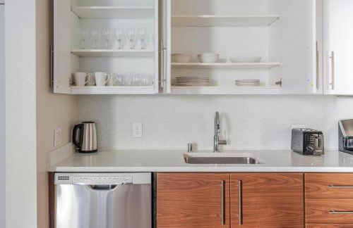 Blueground Centennial pool nr Courthouse SFO-2128 - Foto 10