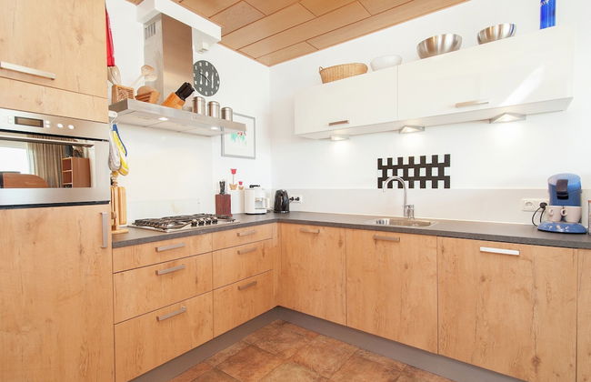 Holiday Home in Warns With Private Jetty - Photo 10