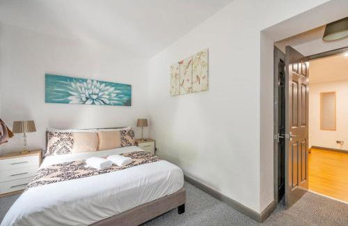 *F2GH* for your most relaxed & Cosy stay + Free Parking + Free Fast WiFi * - Foto 33