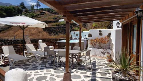 Bollullo Paradise - Foto 4, sunbed, furniture, towels, pet friendly