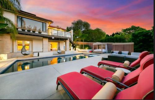 Spacious 5BD Ocean Views Pool Jacuzzi - Foto 1