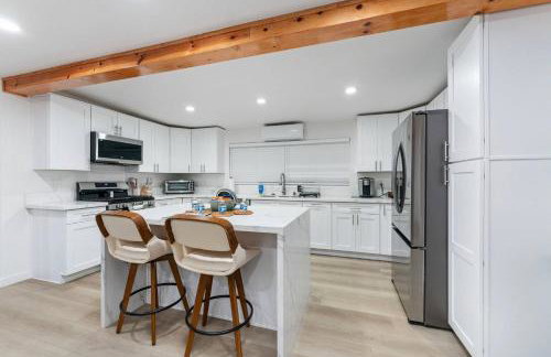 Luxury Retreat, Foosball, Pool table, NEW Upgrades - Foto 8