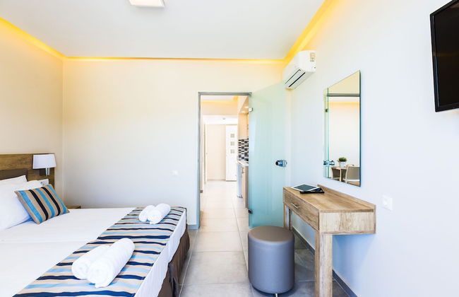 Theo Star Beach Hotel - Photo 55