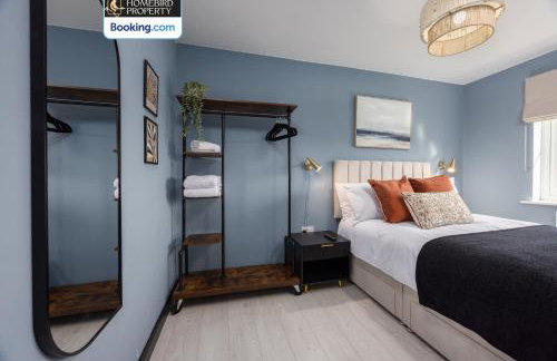 Luxuriou 5 Bedroom House By Homebird Property Management Short Lets & Serviced Accommodation Leeds With Private Parking & Free WiFi - Foto 23